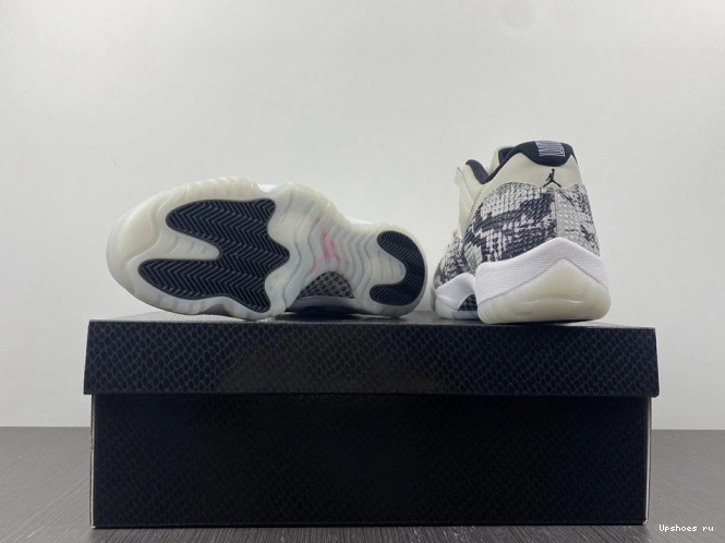 Low Light Jordan 11 CD6847-002 Snake Retro Bone 1118